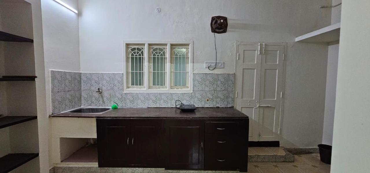 Homestay - Ac 3 Bhk Near Alrport * Chennai