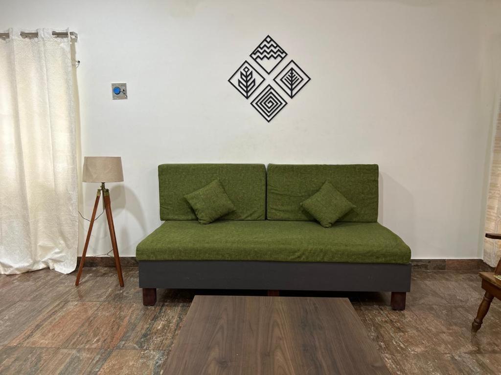 Villa Homestay - Ac 3 Bhk Near Alrport