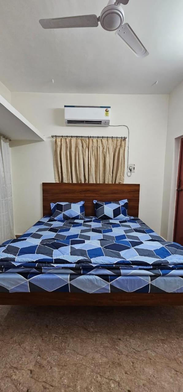 Homestay - Ac 3 Bhk Near Alrport *
