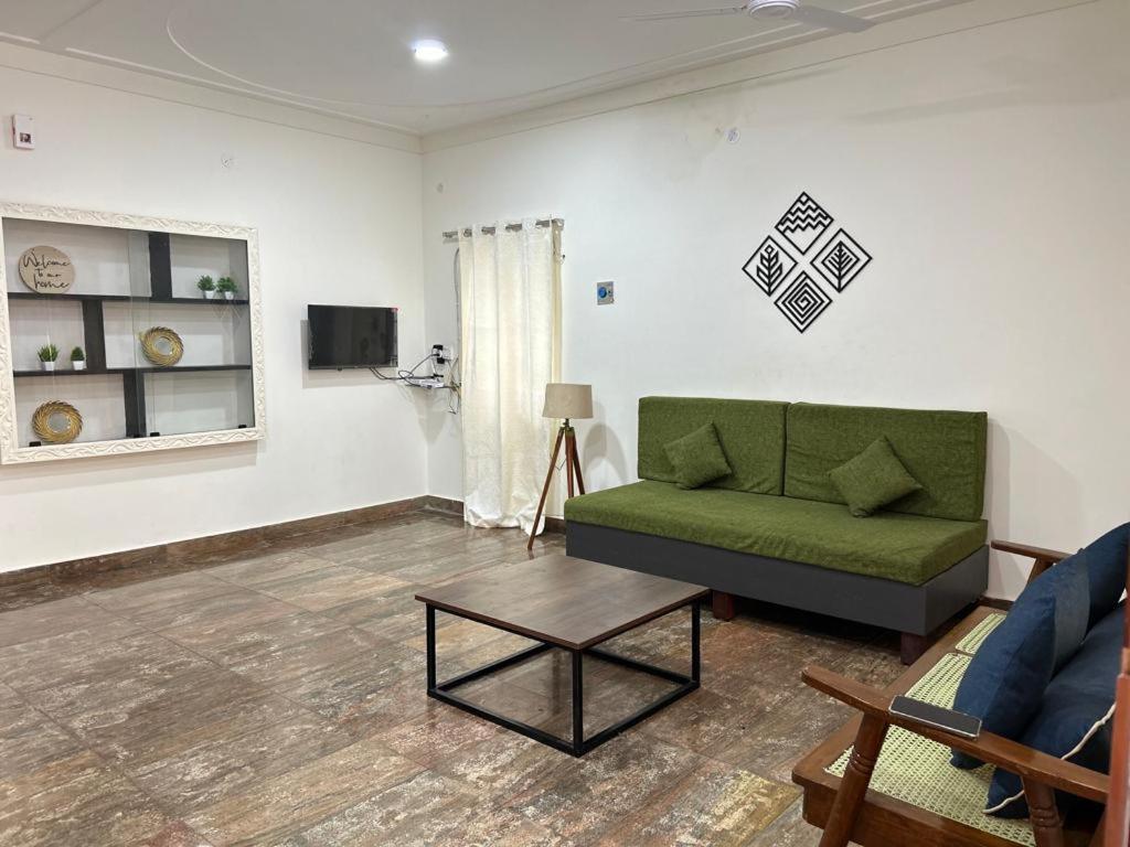 Villa Homestay - Ac 3 Bhk Near Alrport Chennai