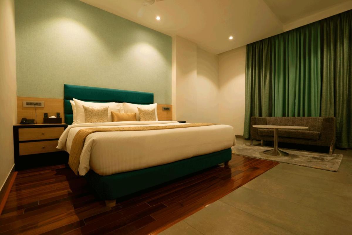 Star Hotel