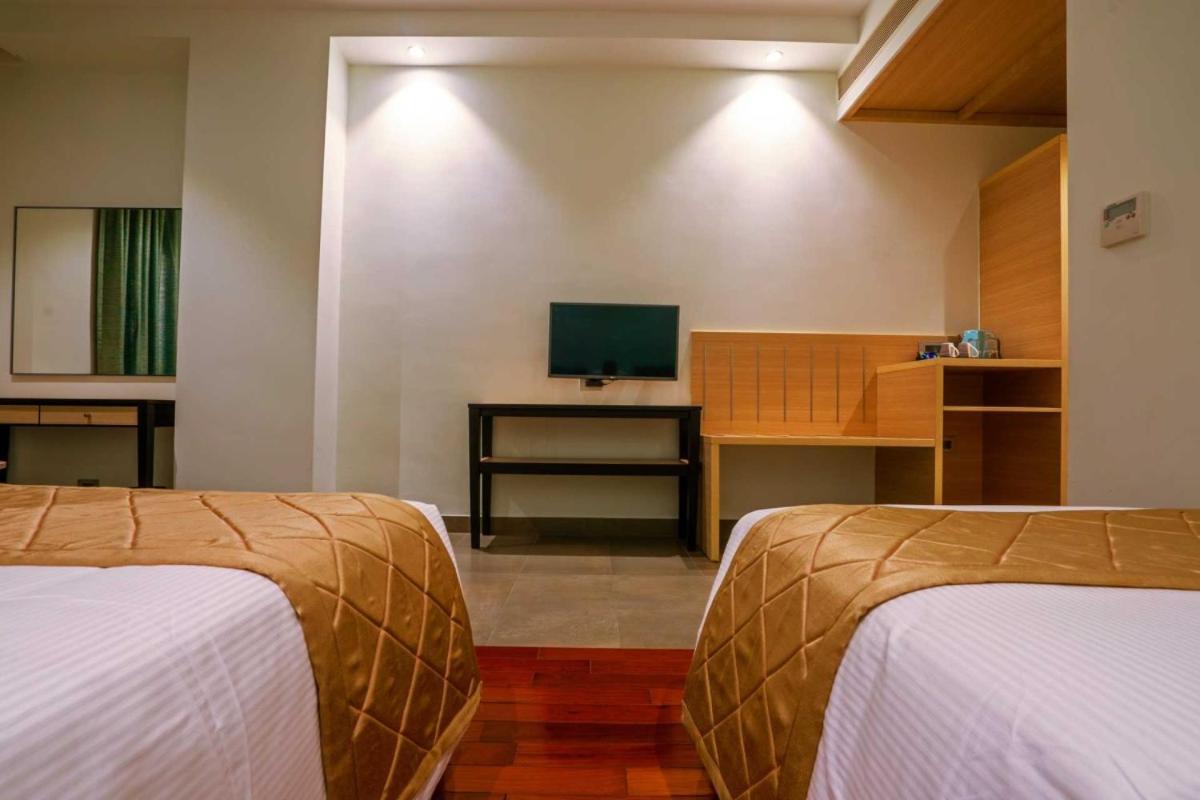 Hotel Star City