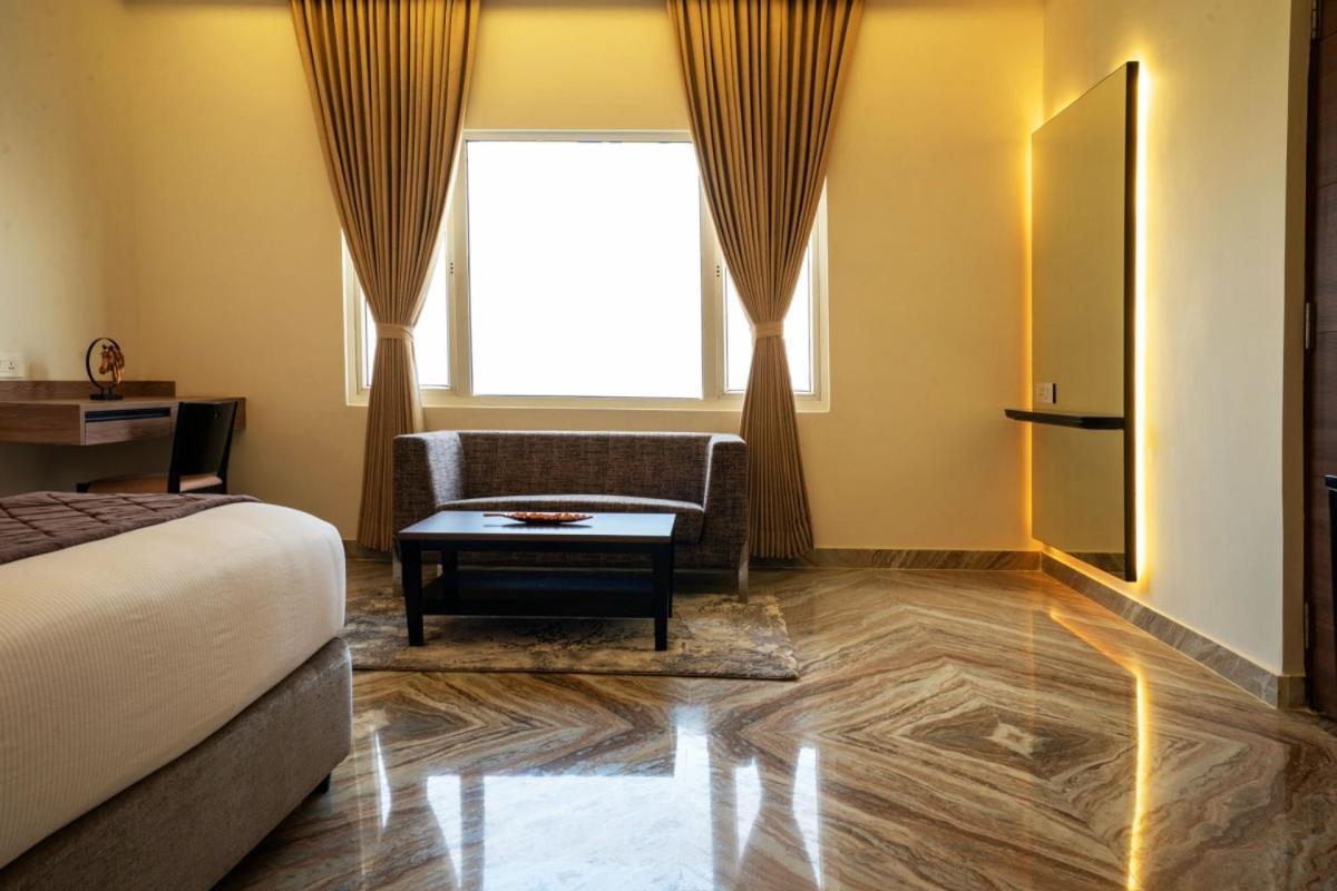 Hotel Star 3*