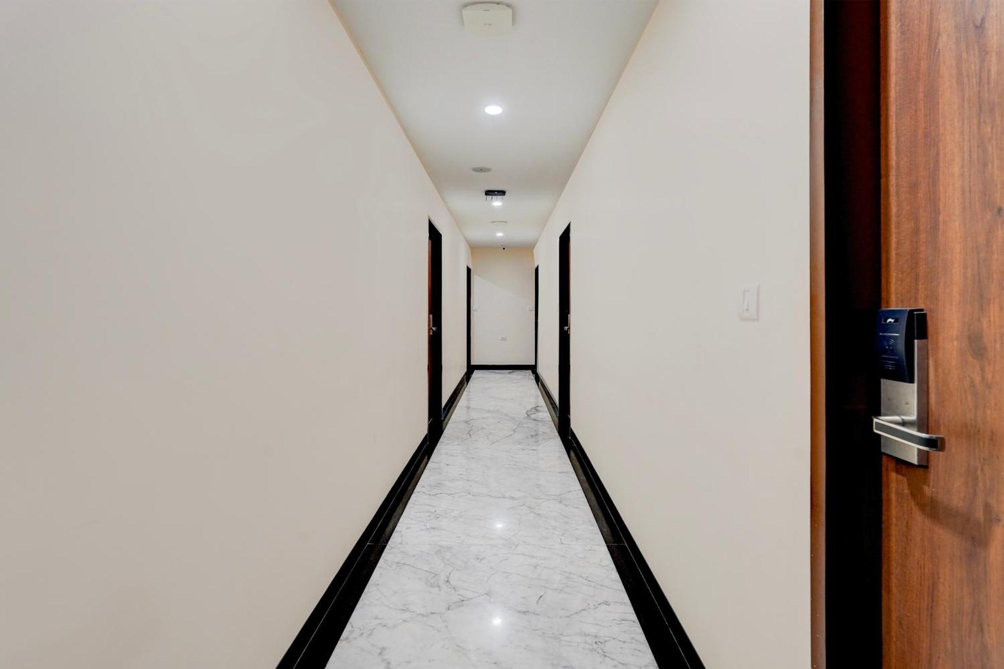 Townhouse Oriental Hotel 4*