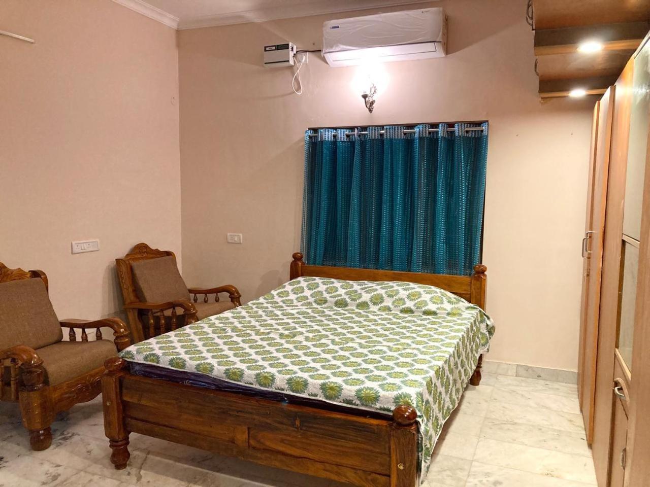 Good Mount Road Egmore * Chennai