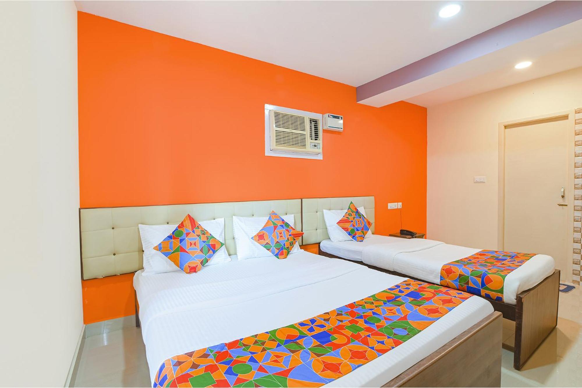 Fabhotel Vrj Residency - Nr Trade Center & St Thomas Mount Hotel
