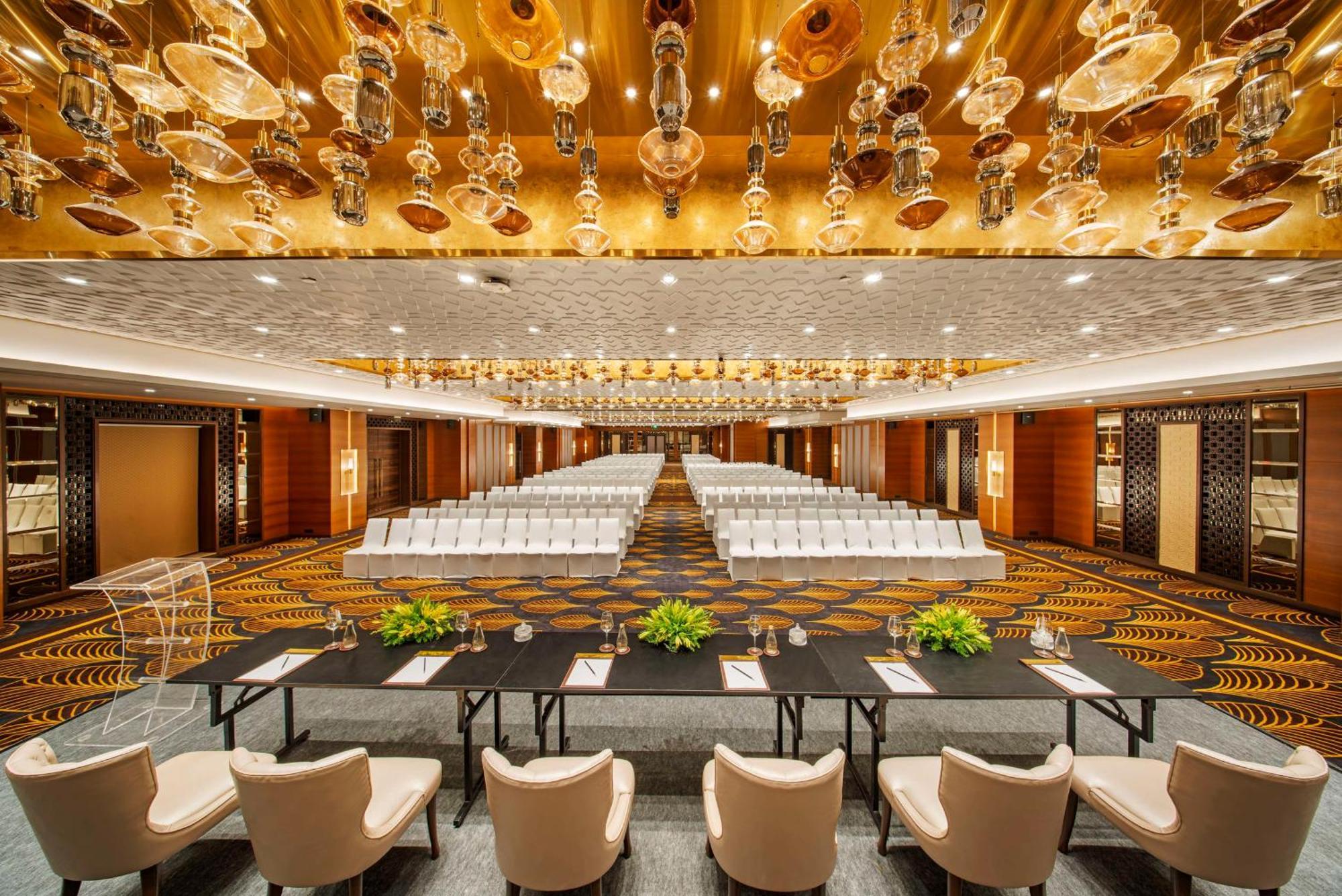 Radisson Blu & Grt Hotel Chennai