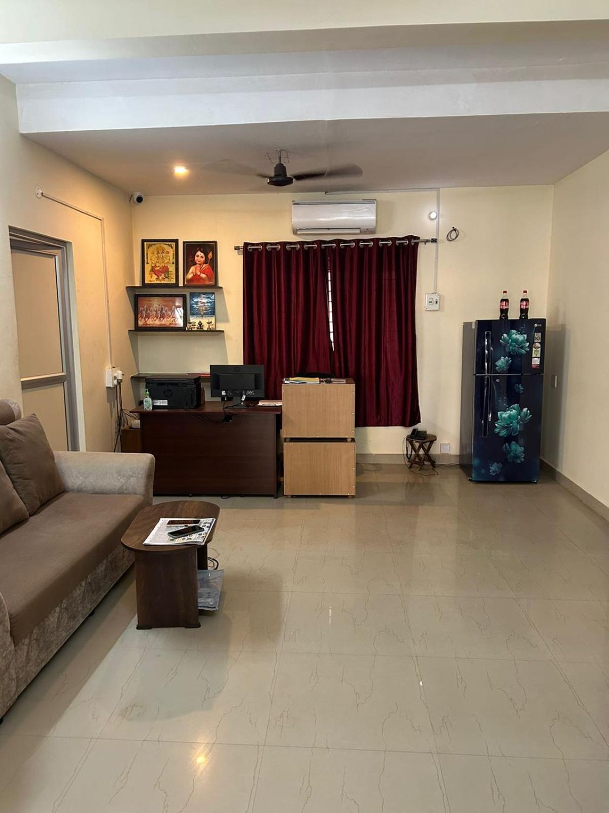 Collection O Orchid Residency Medavakkam