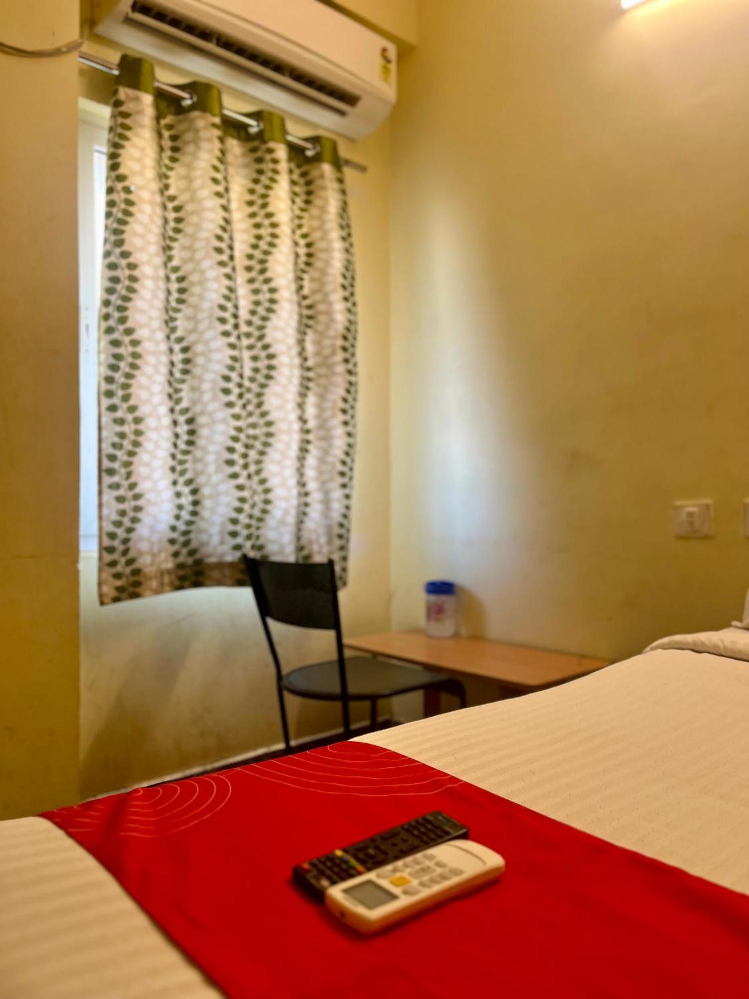 Acomodação com café da manhã  Vinayak Residency Porur *