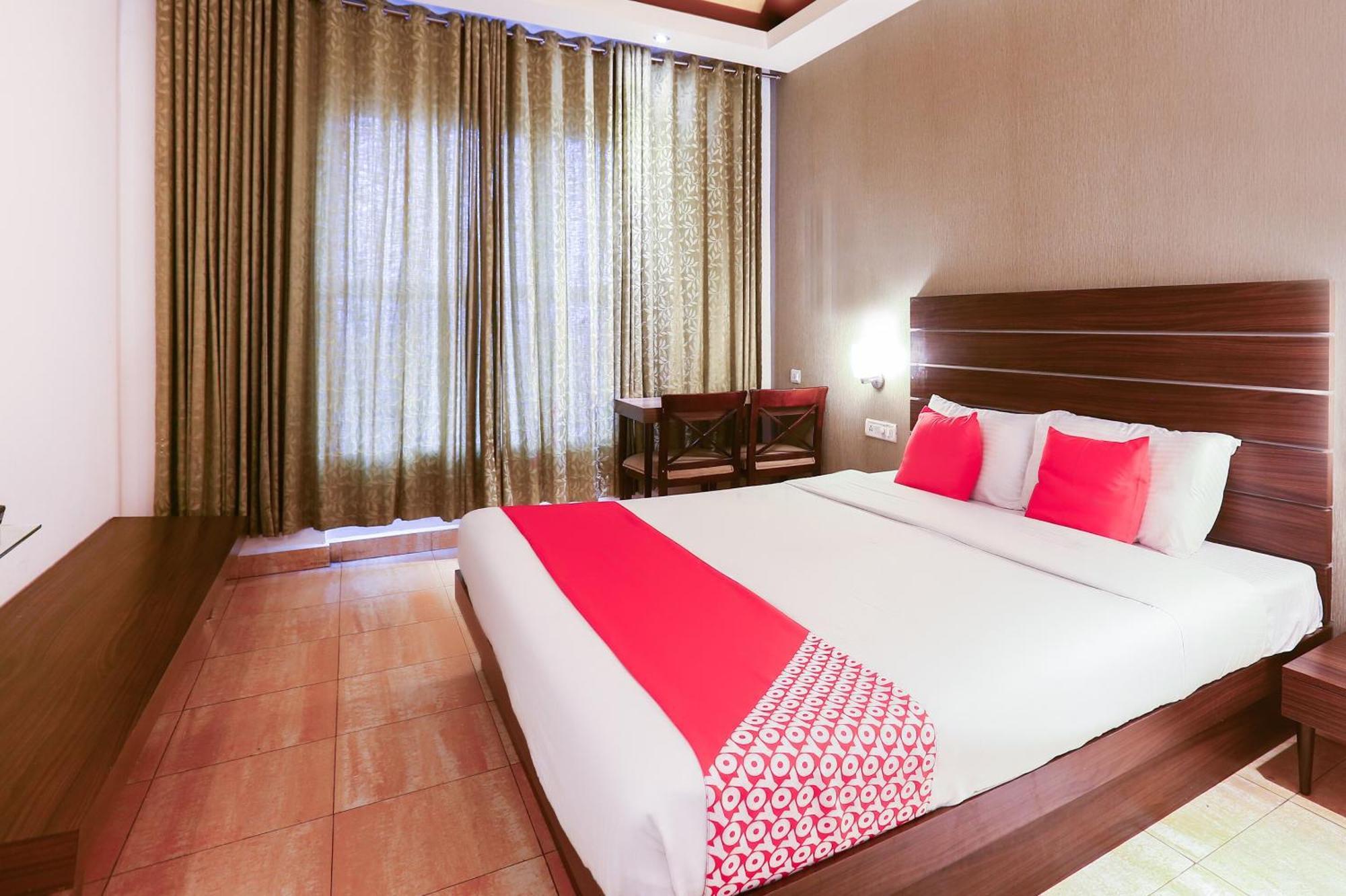 Super Collection O Skywalk Hotel
