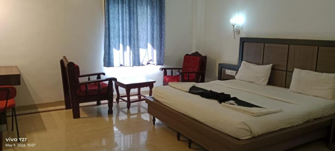 Hotel Mount Heera 2*