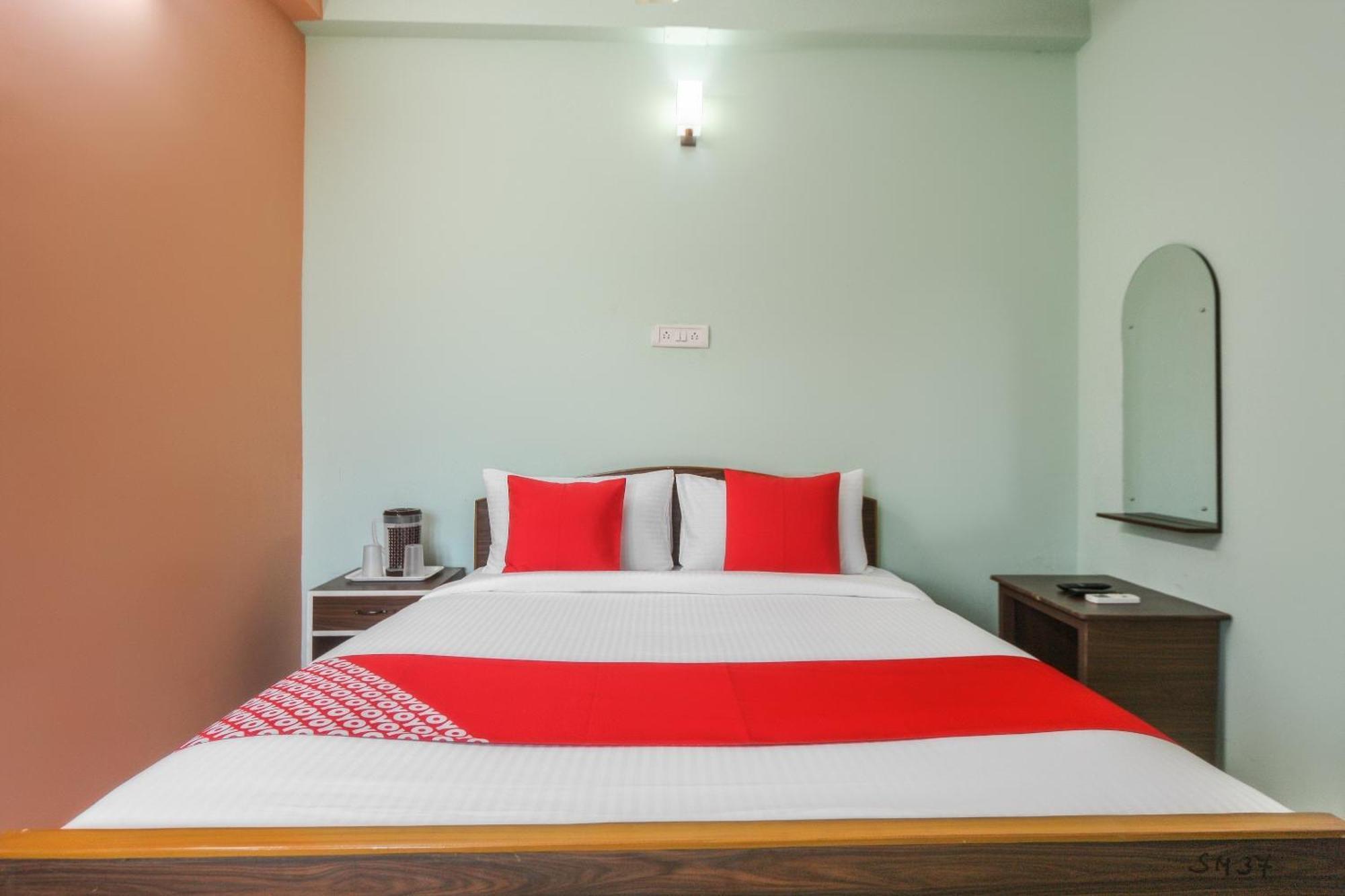 Oyo Modern Hotel 3*