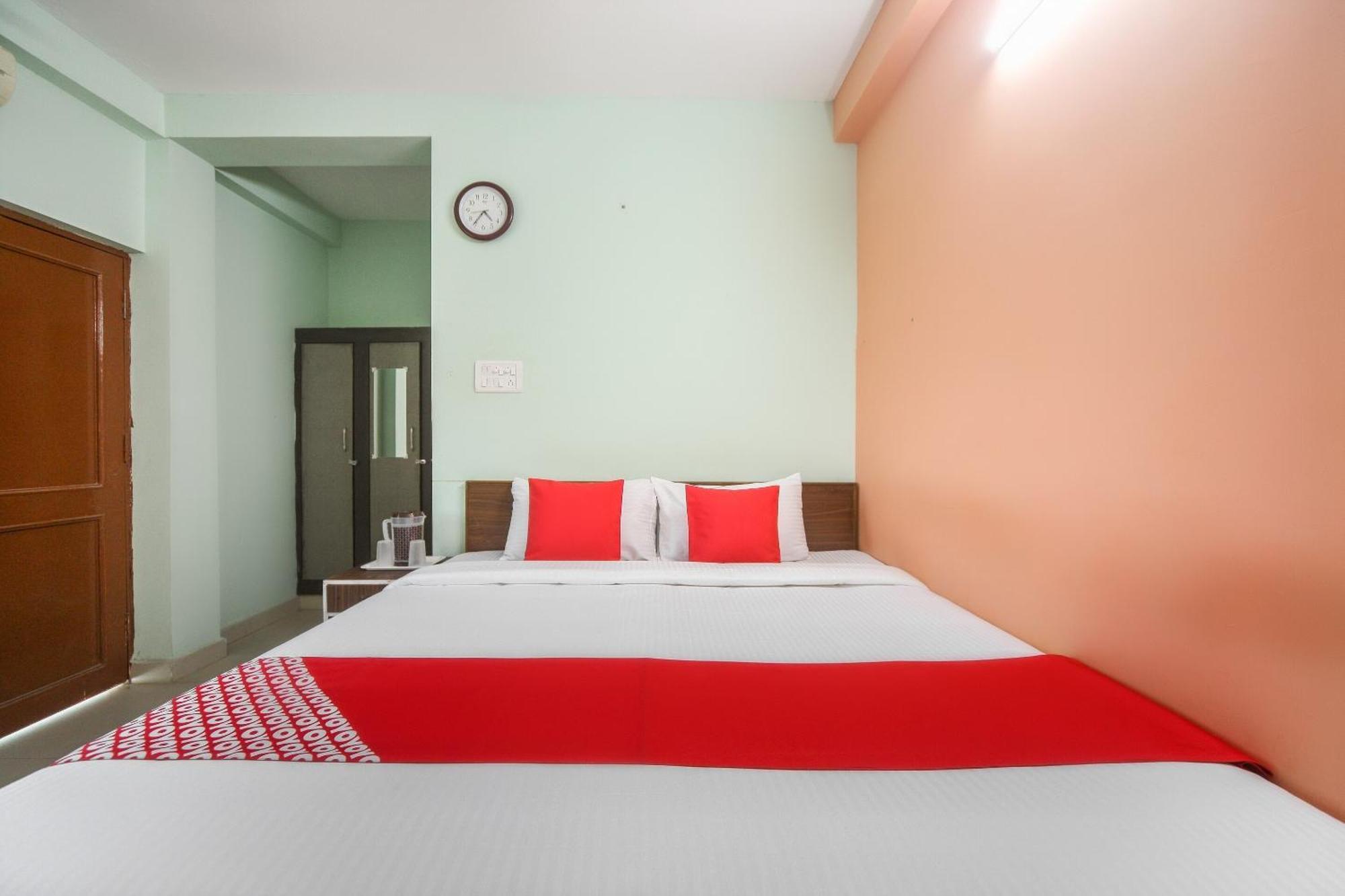 Oyo Modern Hotel 3*