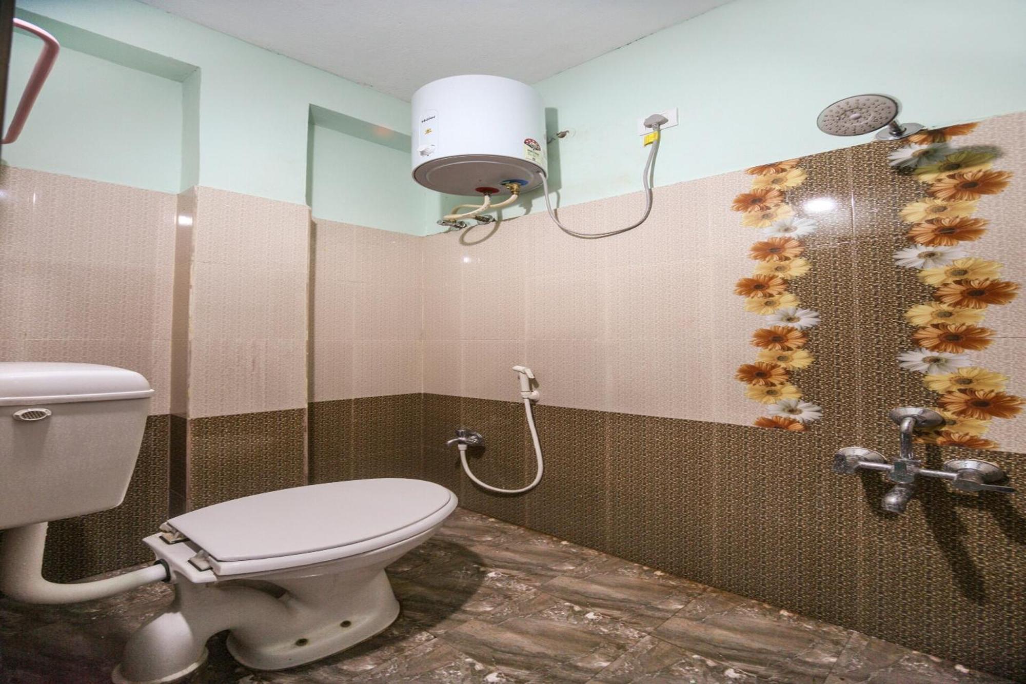 Oyo Modern Hotel 3*