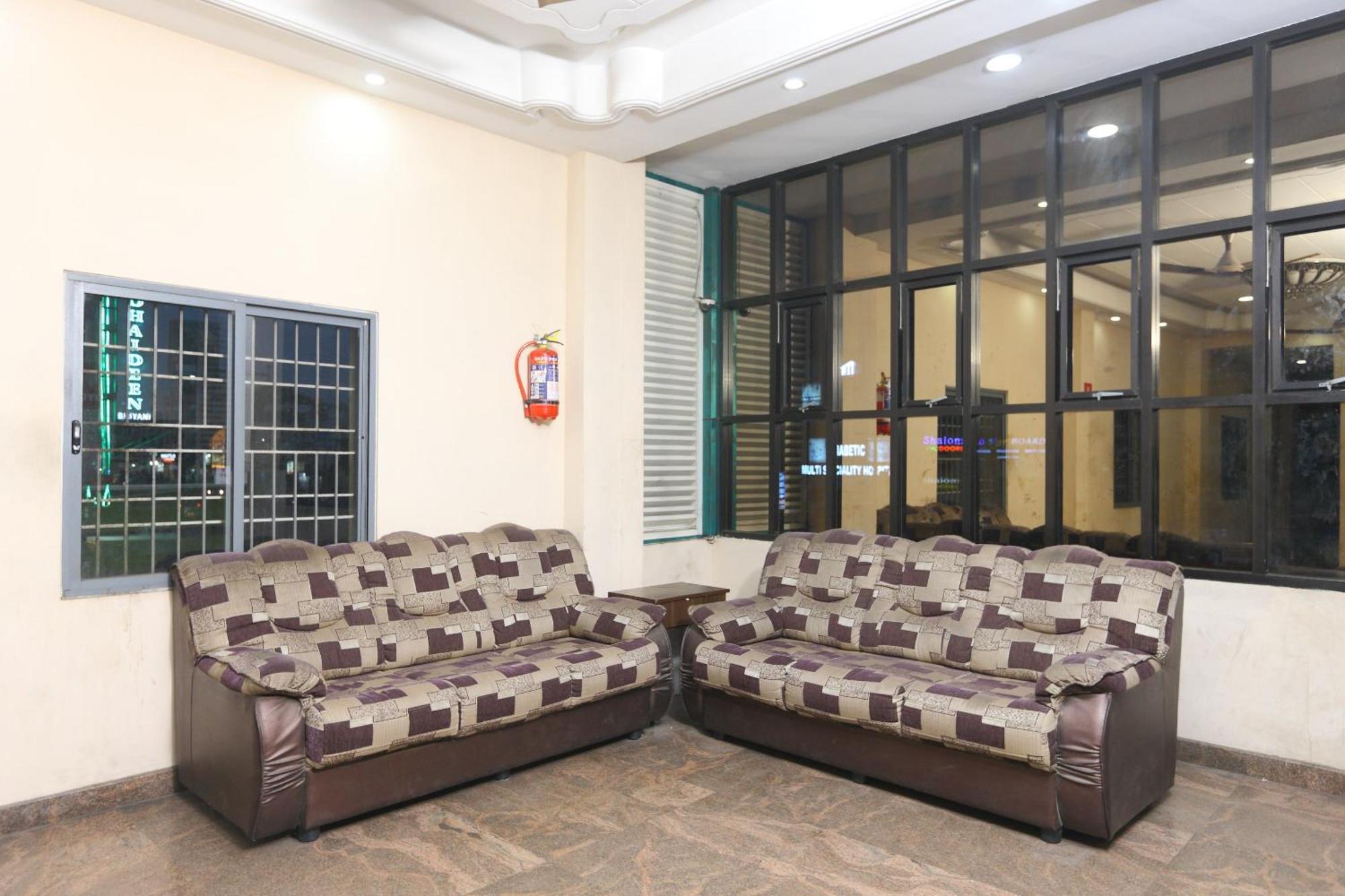 O Raaj Residency Hotel 2*