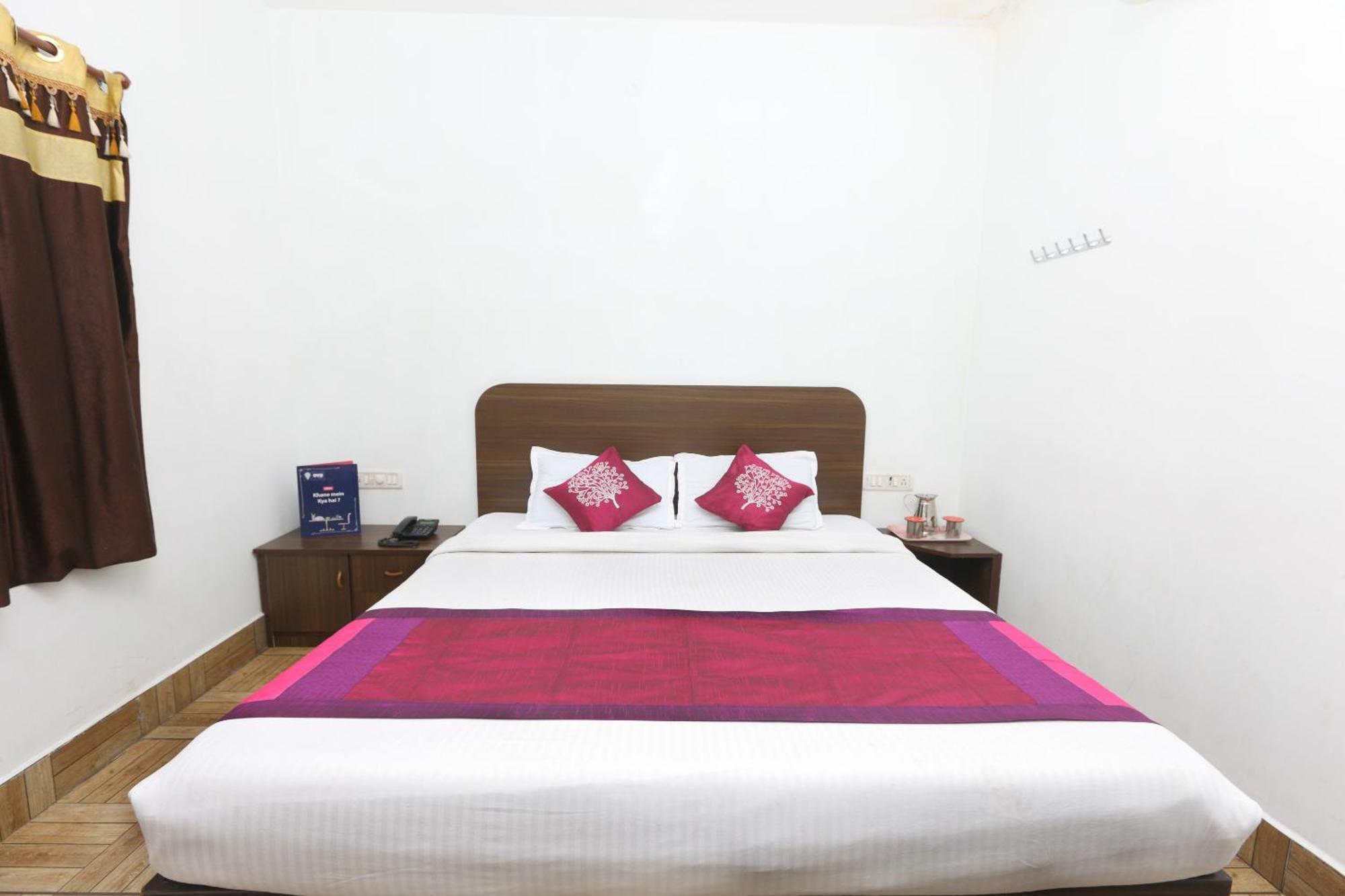 O Raaj Residency Hotel 2*