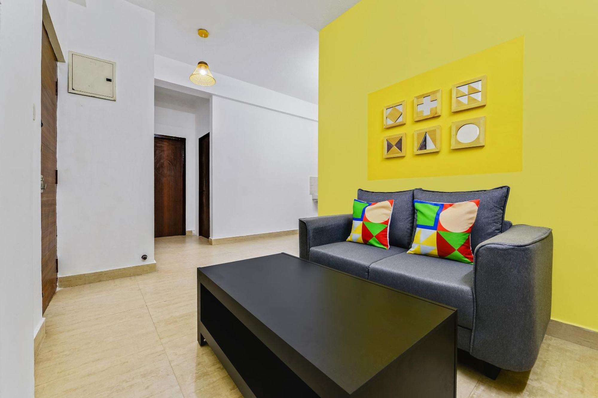 Guest house O G-cloud Near Thirumangalam Metro Station