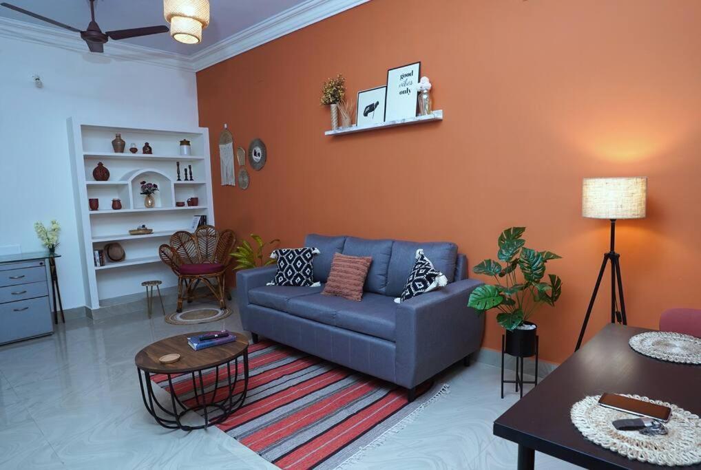 Apartment Janhvi's Homestay - Boho Theme 1bhk - Near Airport *