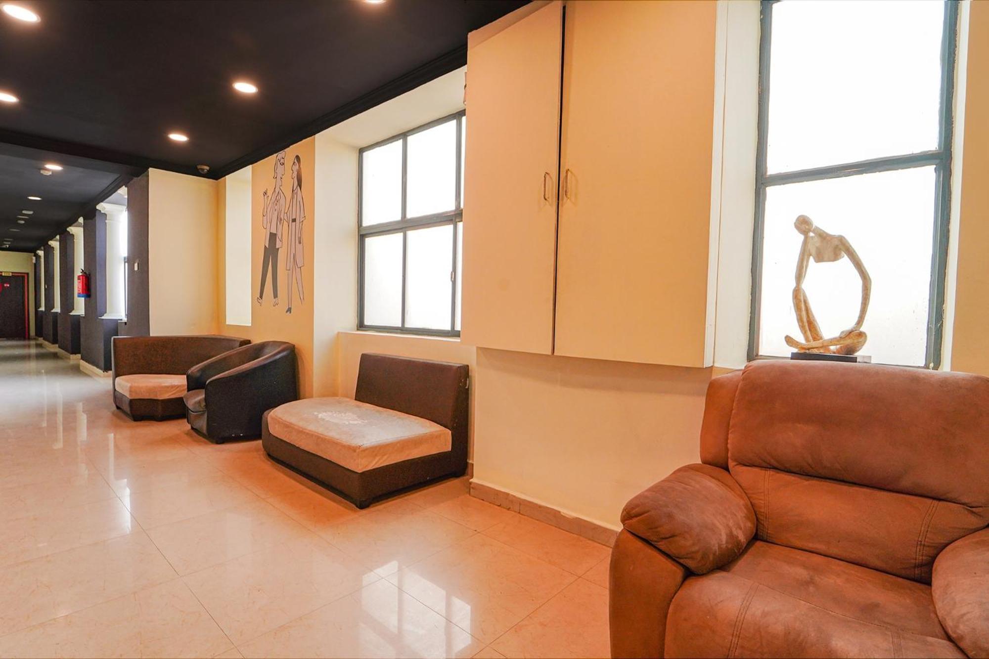 Hotel Fabexpress Chennai