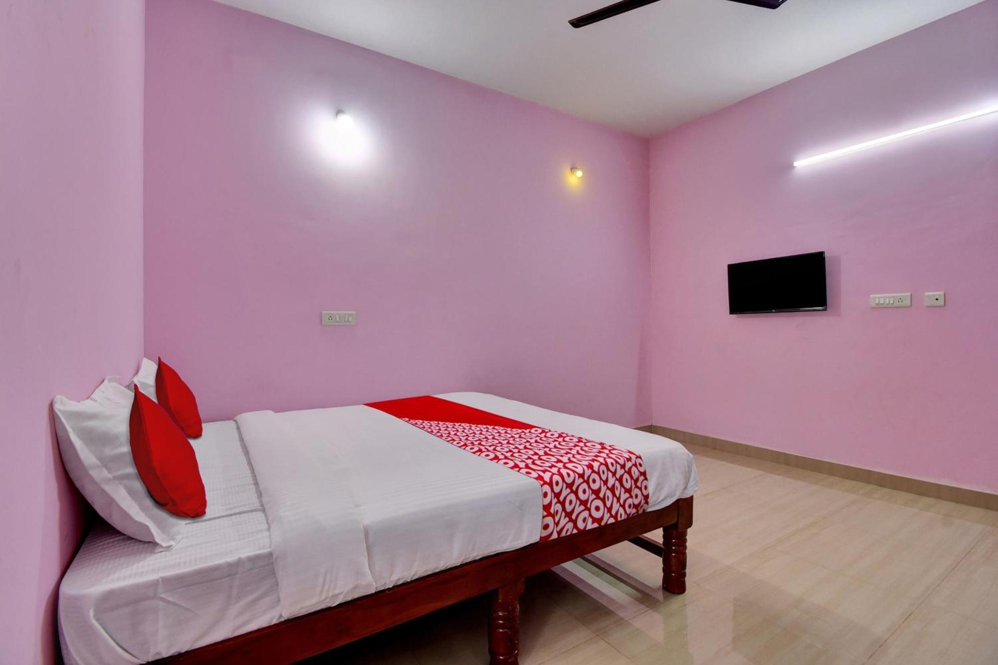 S P Stay's 4* Chennai