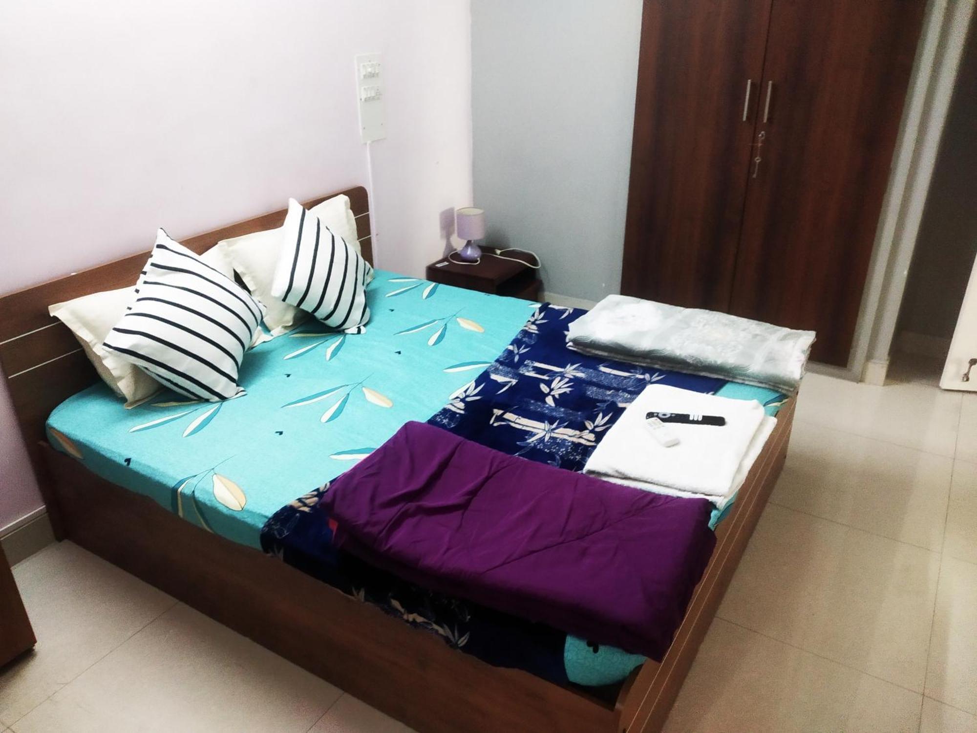 Royale Seaward Service Apartment