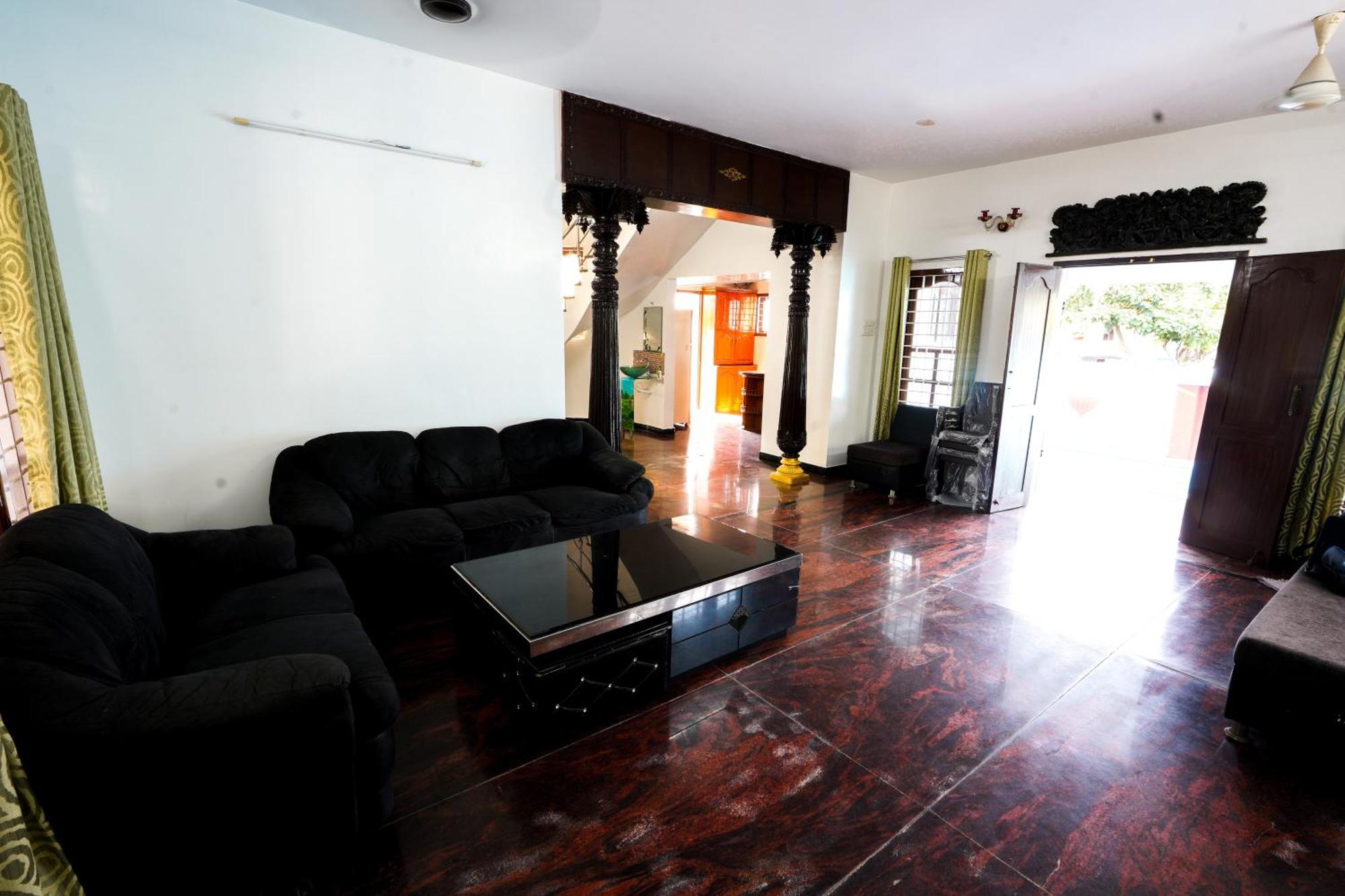 Bay Minaret - Lavish 4bhk House At Ecr Uthandi * Chennai