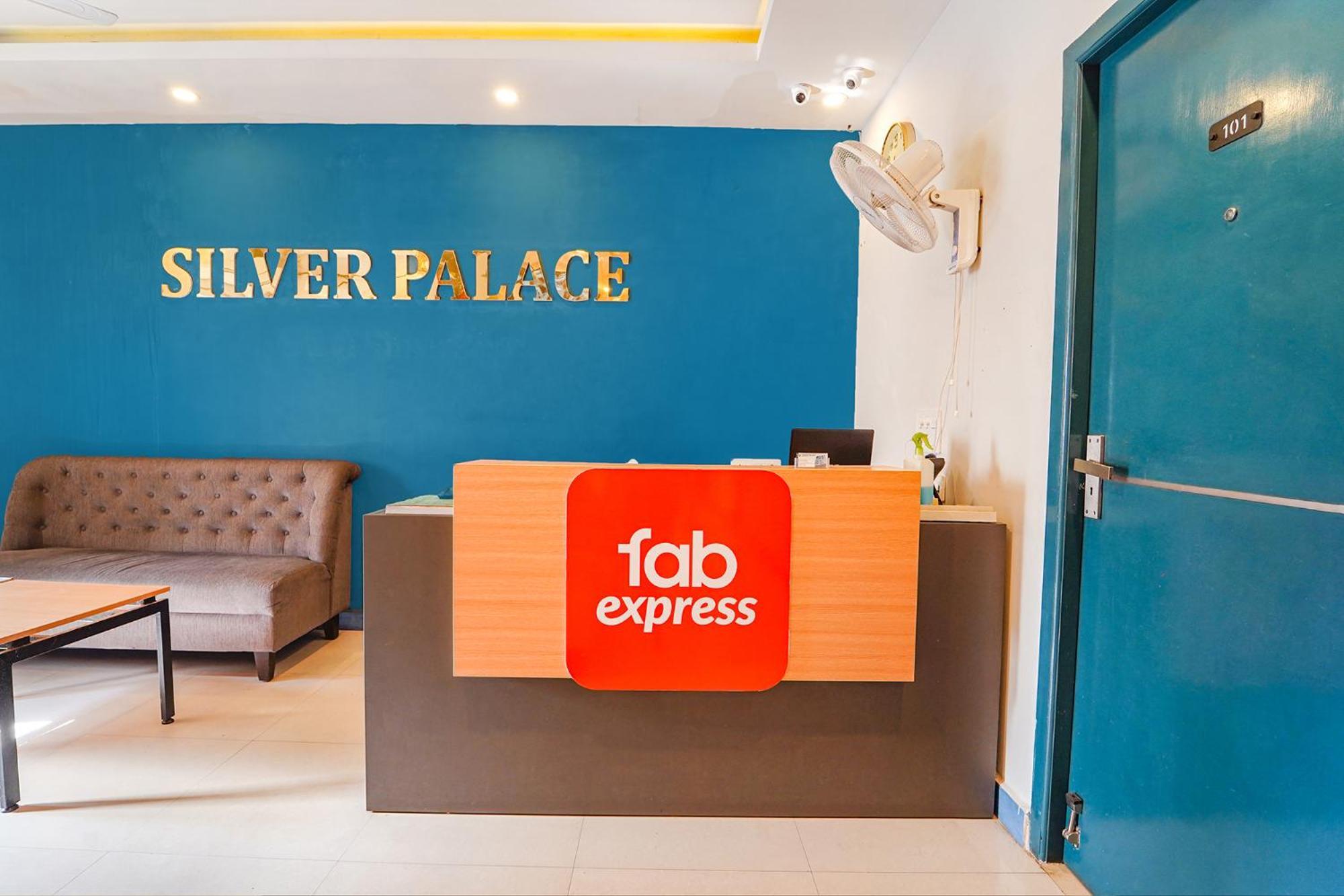 Fabexpress Silver Palace 3*