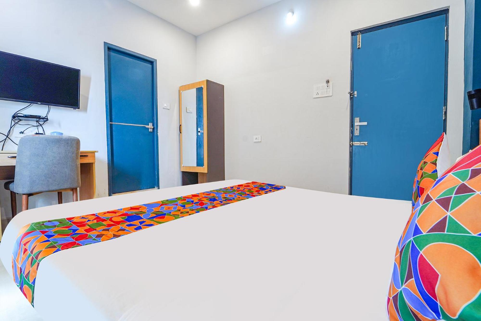 Fabexpress Silver Palace 3* Chennai