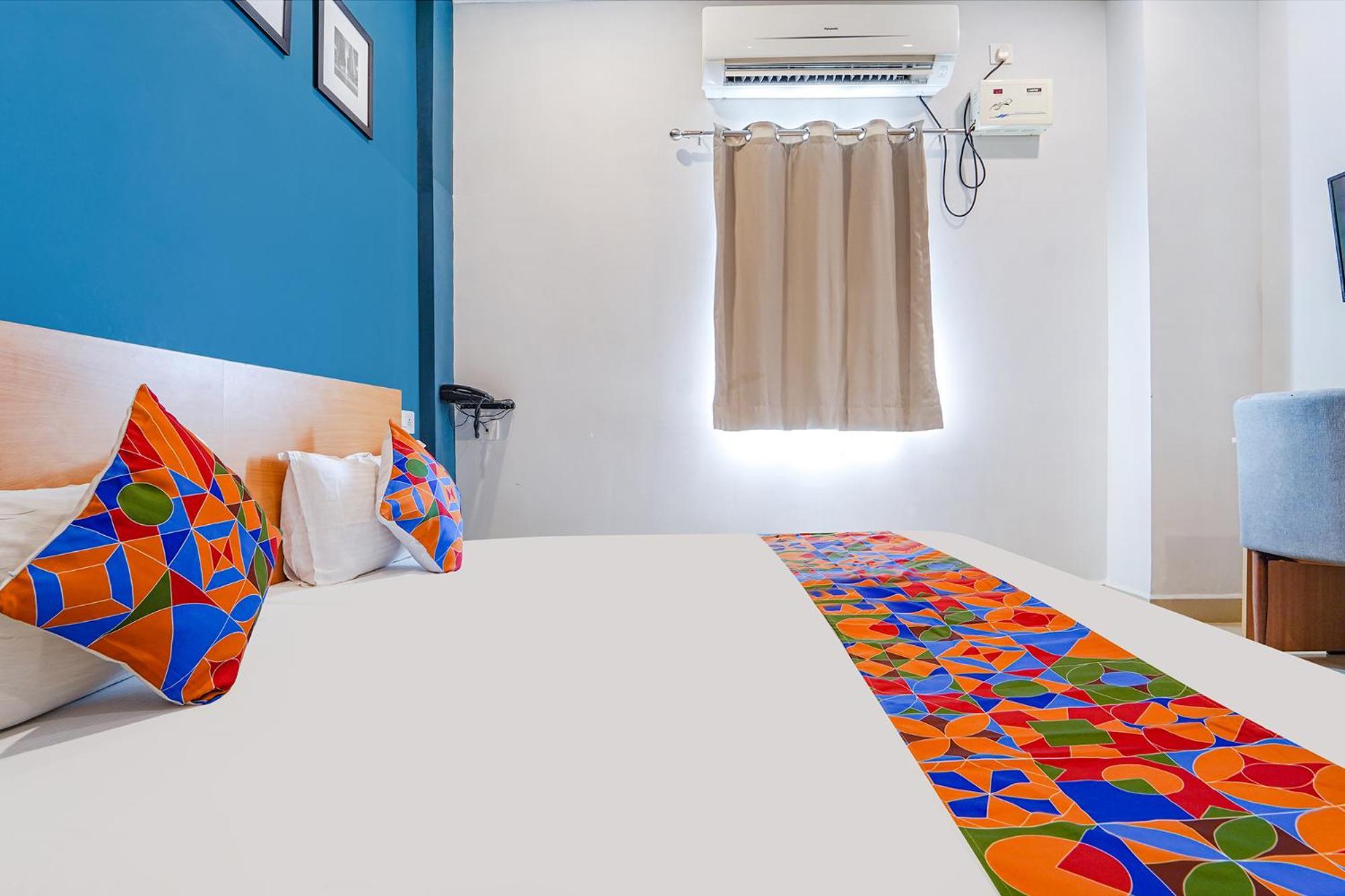 Hotel Fabexpress Silver Palace 3*
