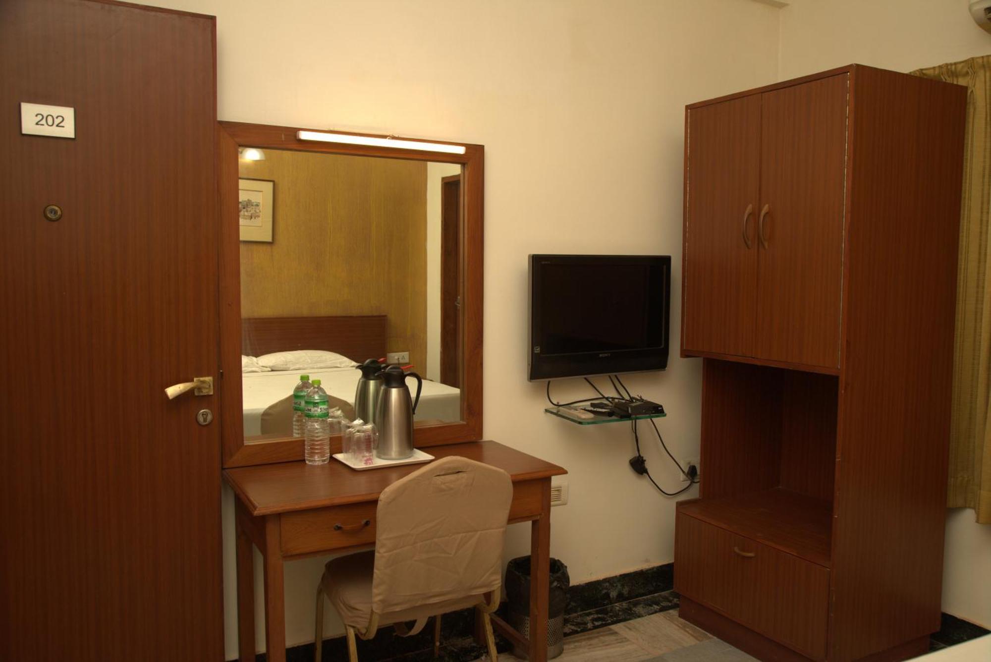 Hotel Kings Egmore