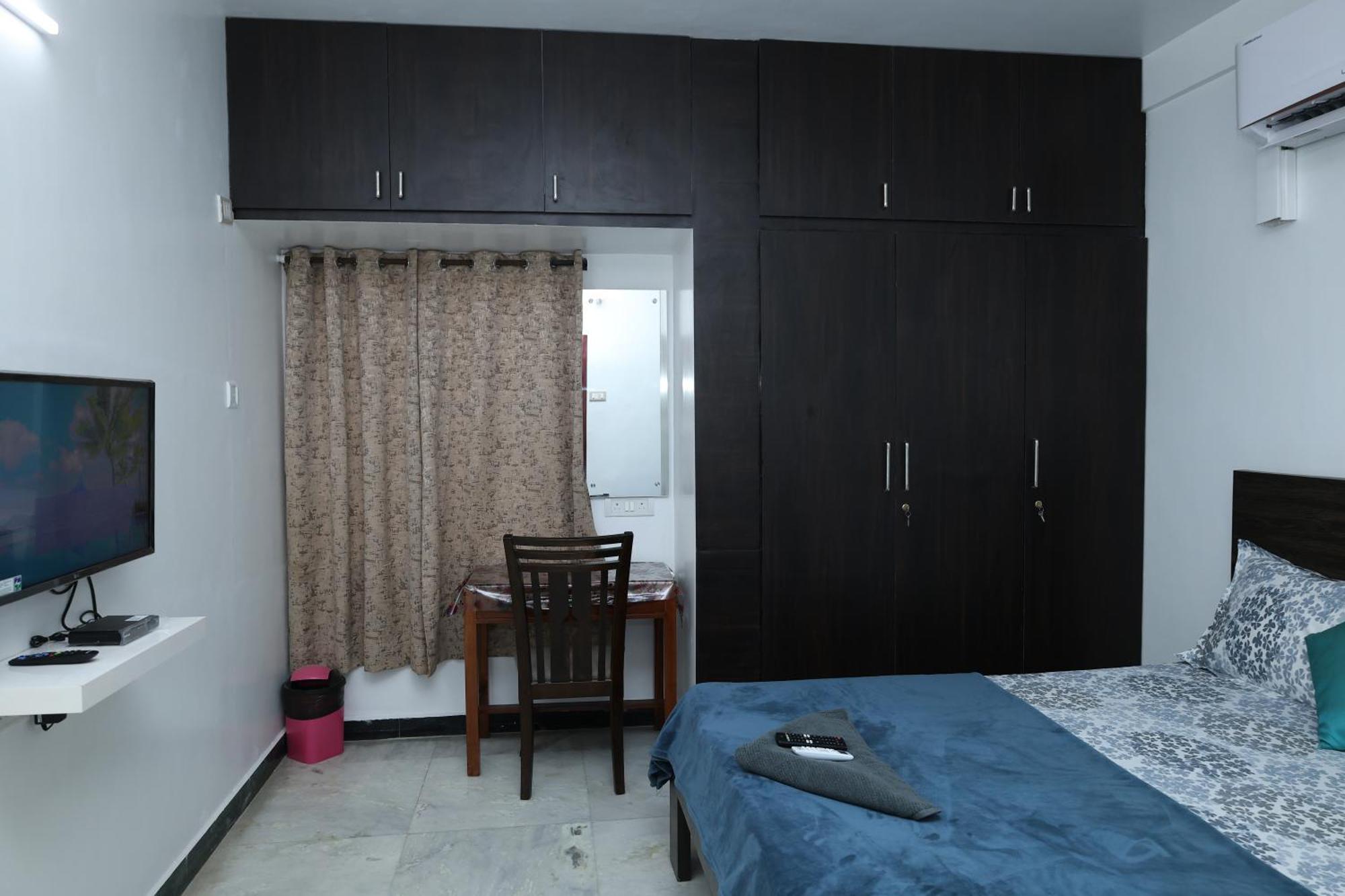 Apartment Greams Road Near Apollo Deluxe Fusion Serviced *