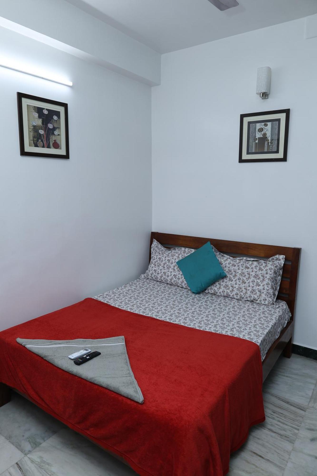 Apartment Greams Road Near Apollo Deluxe Fusion Serviced
