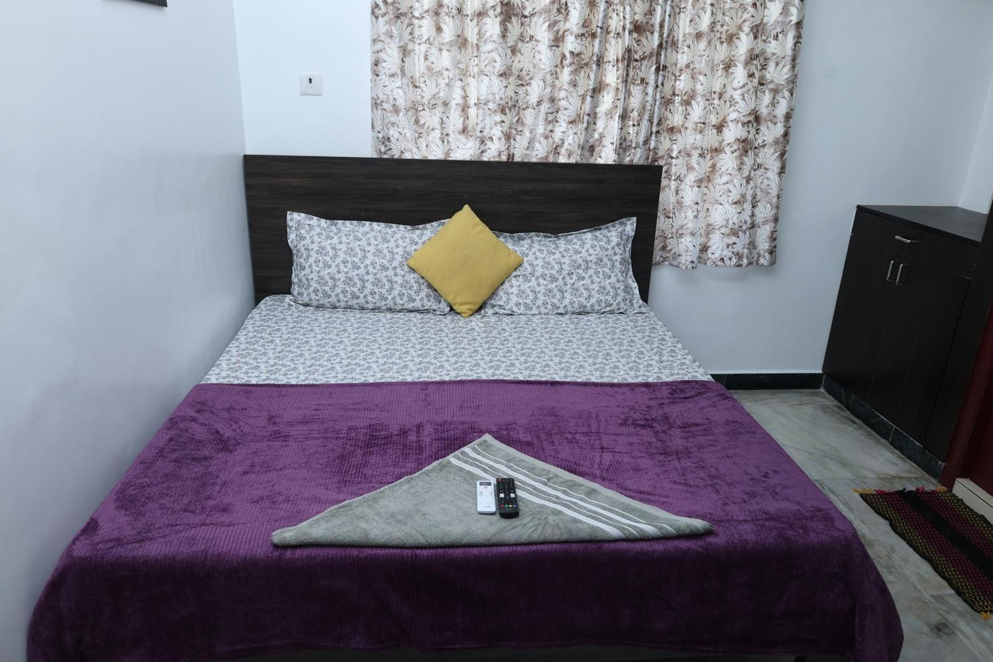 Greams Road Near Apollo Deluxe Fusion Serviced Apartment Chennai