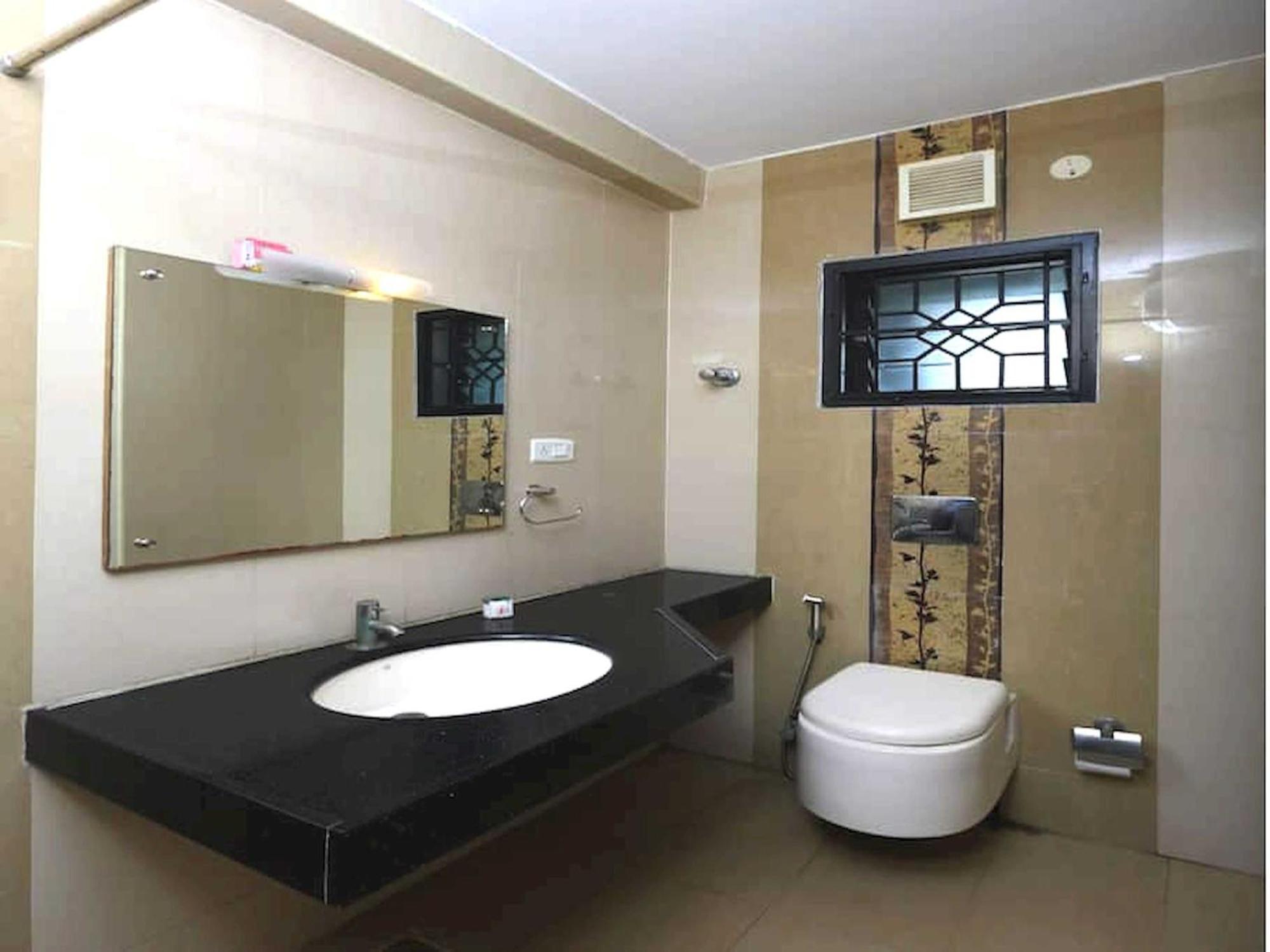 O Silverkey Executive Kaligambal Illam Hotel Chennai