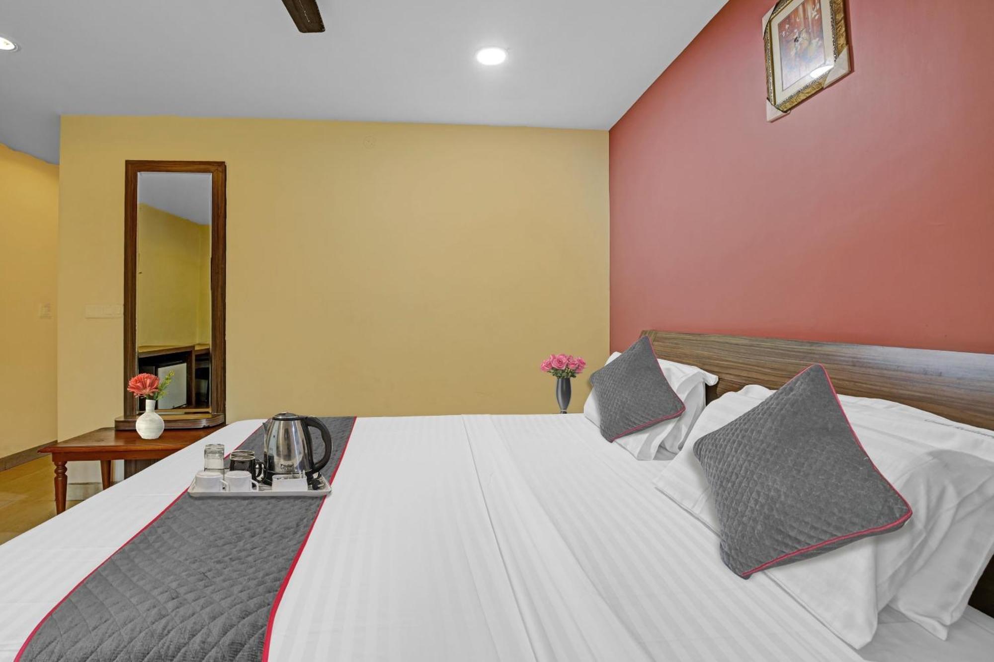 Hotel Capital O Jayam Residency Chennai