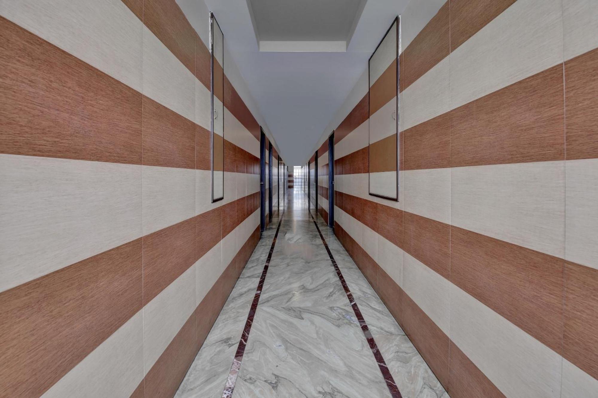 Hotel Capital O Jayam Residency Chennai