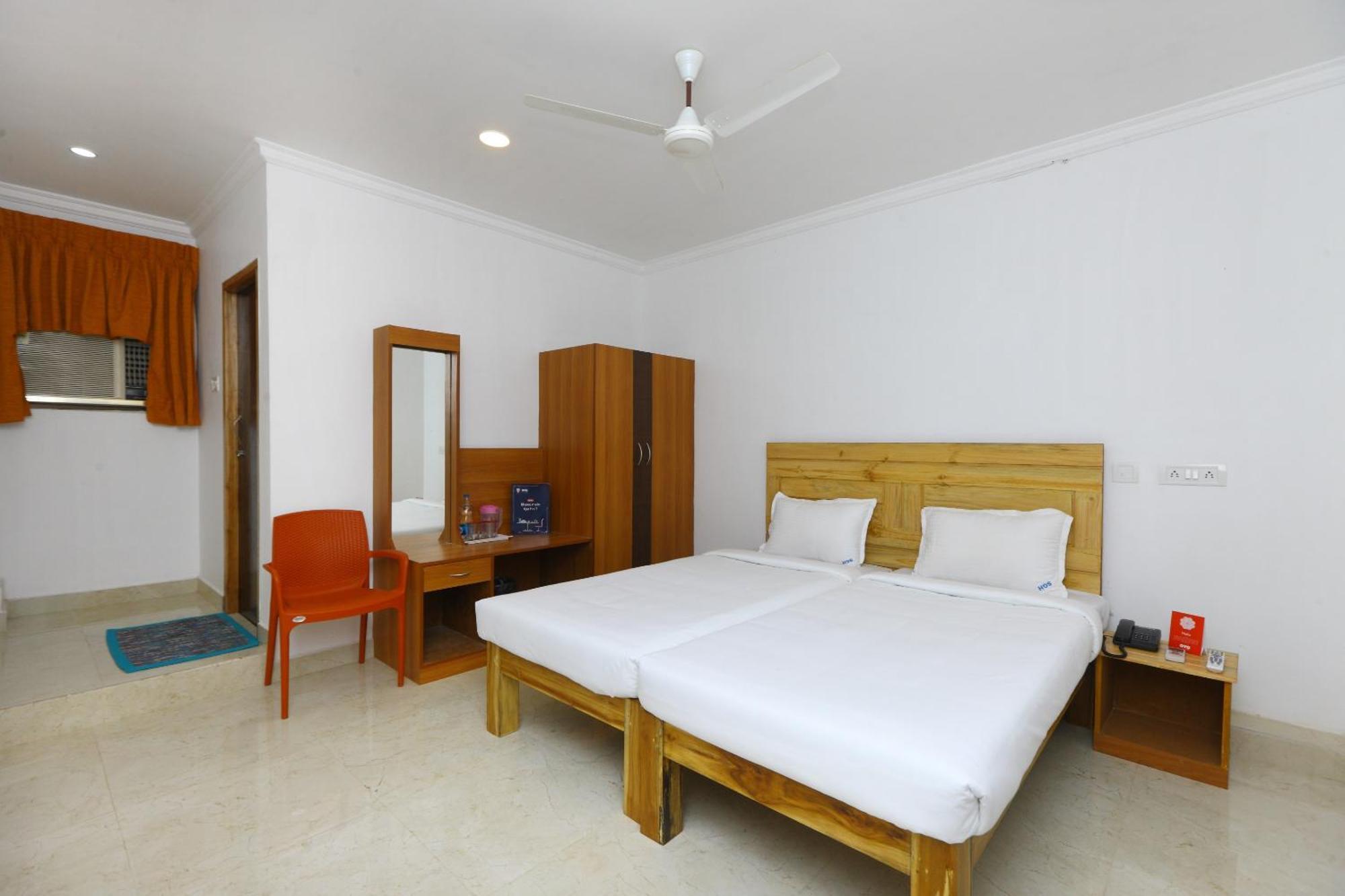 O Sri Bkm Hotel