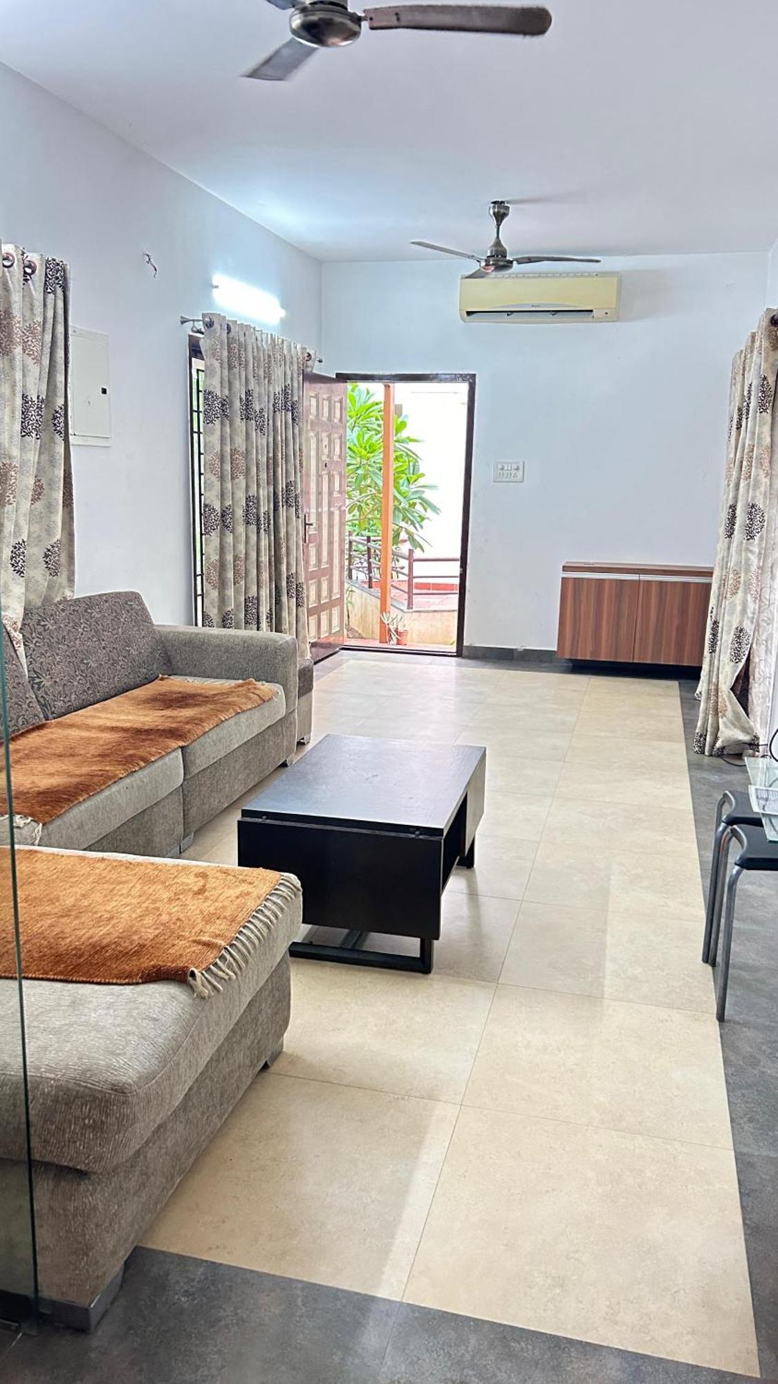 Villa Sr Groups-sea Breeze 3bhk With Pool,bath Tub Chennai