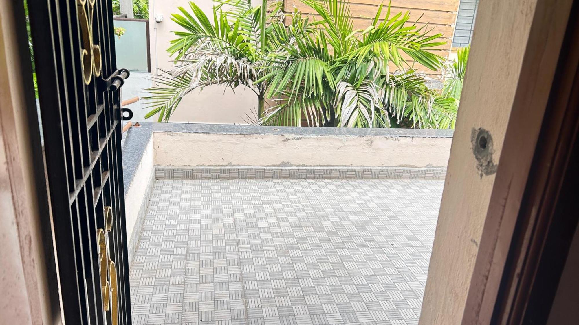 Villa Sr Groups-sea Breeze 3bhk With Pool,bath Tub