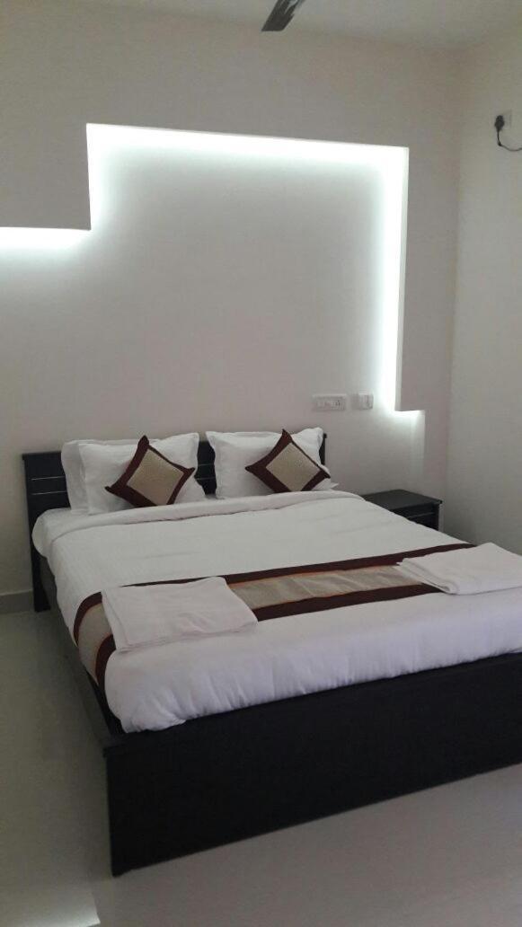 Guest house 7 Hills Service