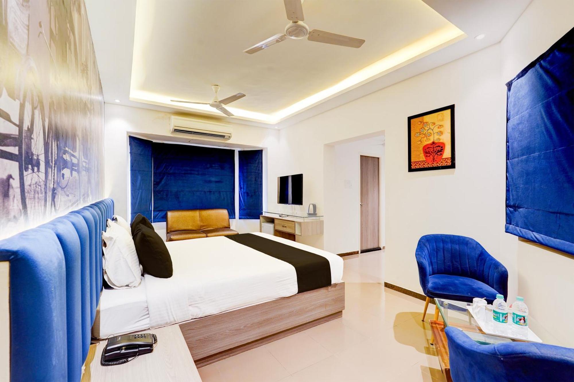Gateway Hotel