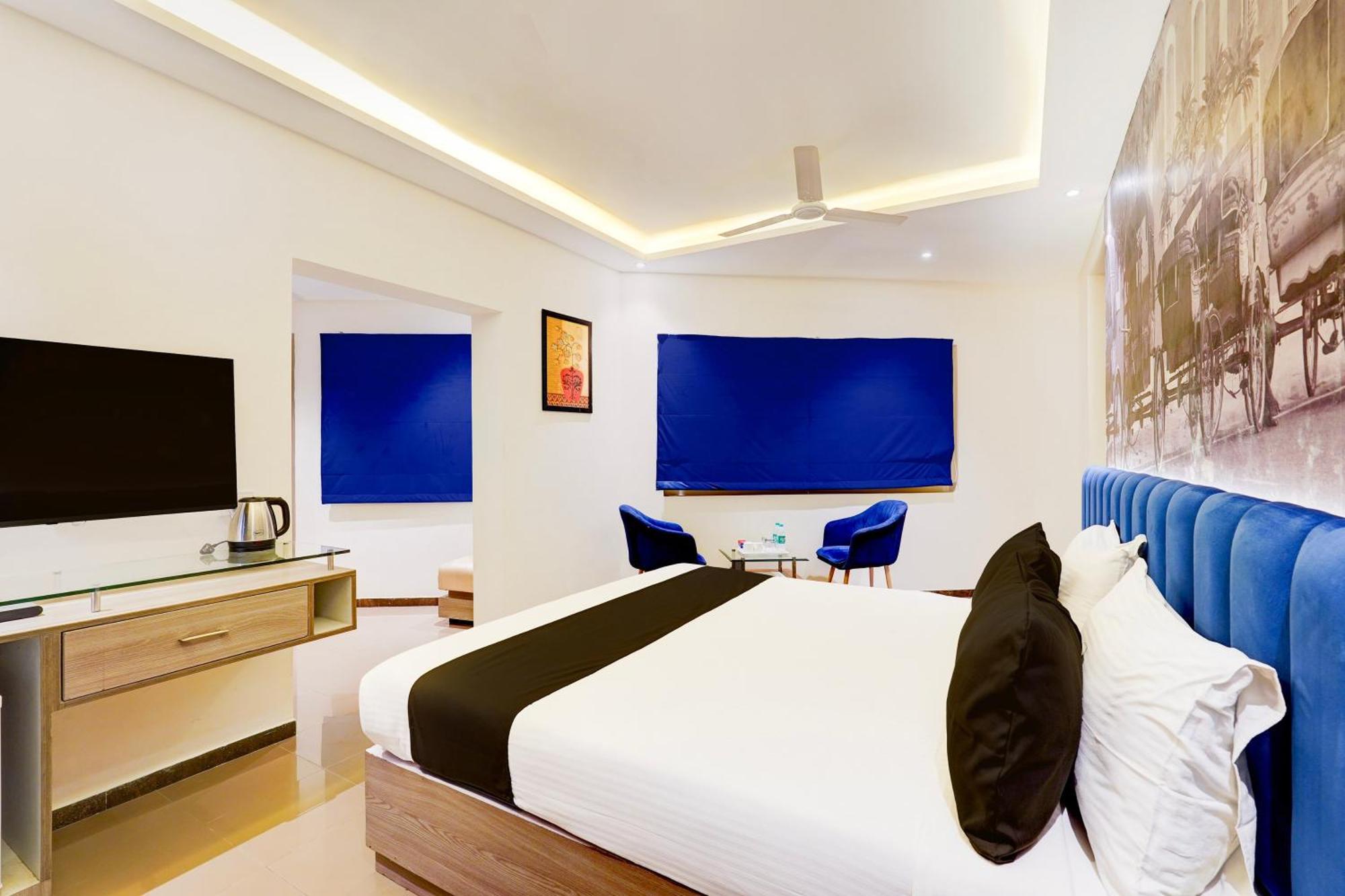 Gateway Hotel 2*