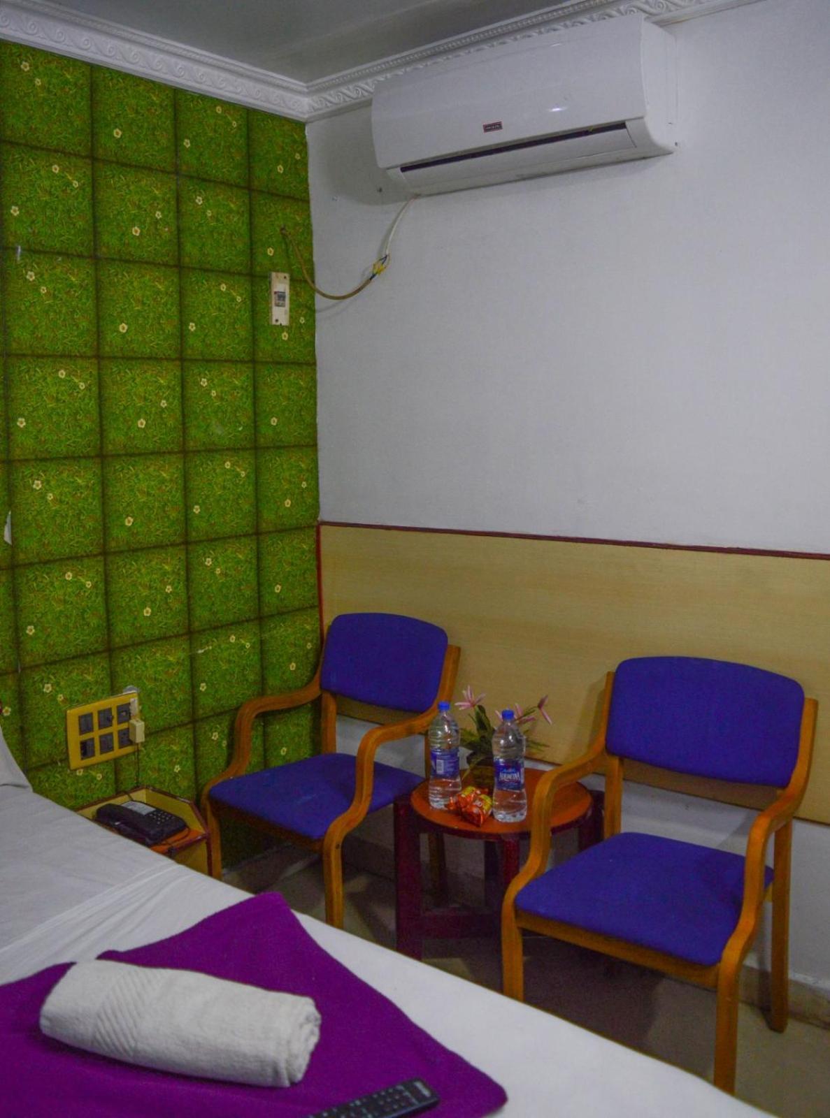 Hotel Mallika Residency 2*