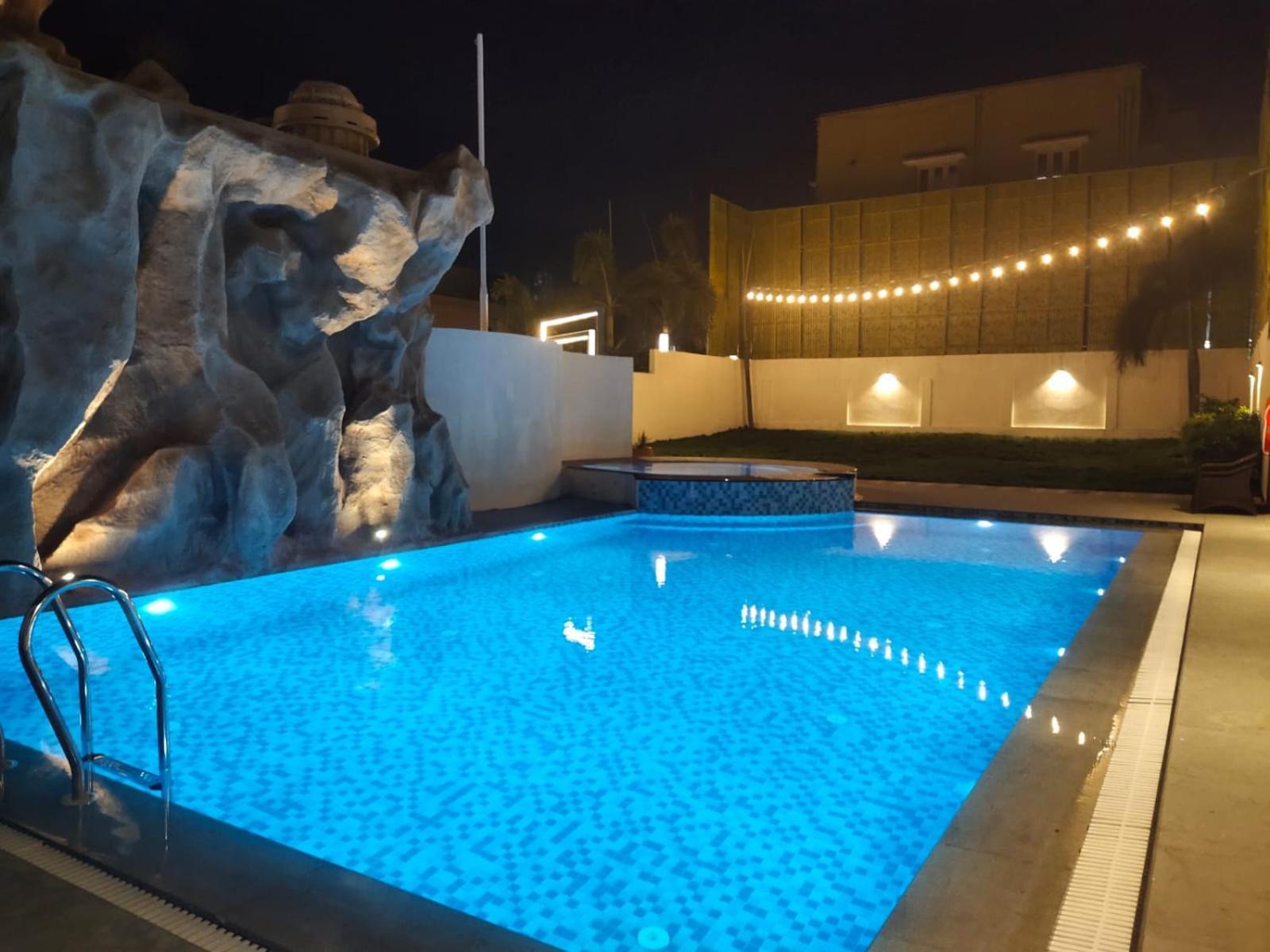 Days By Wyndham Omr Hotel Chennai