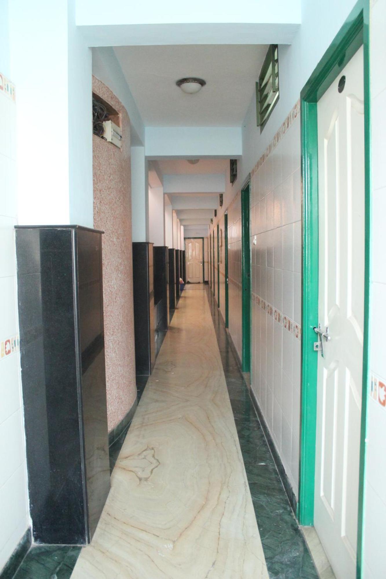 Hotel Triplicane Paradise
