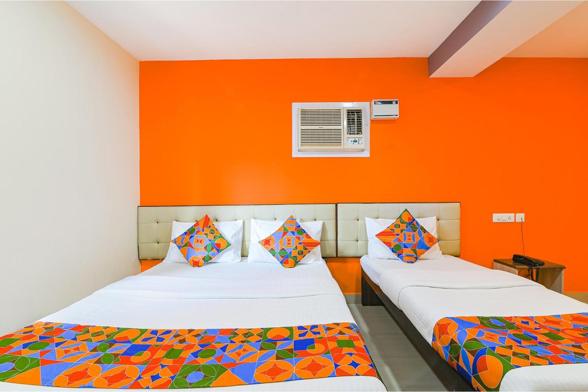 Fabhotel Vrj Residency - Nr Trade Center & St Thomas Mount Hotel 3*