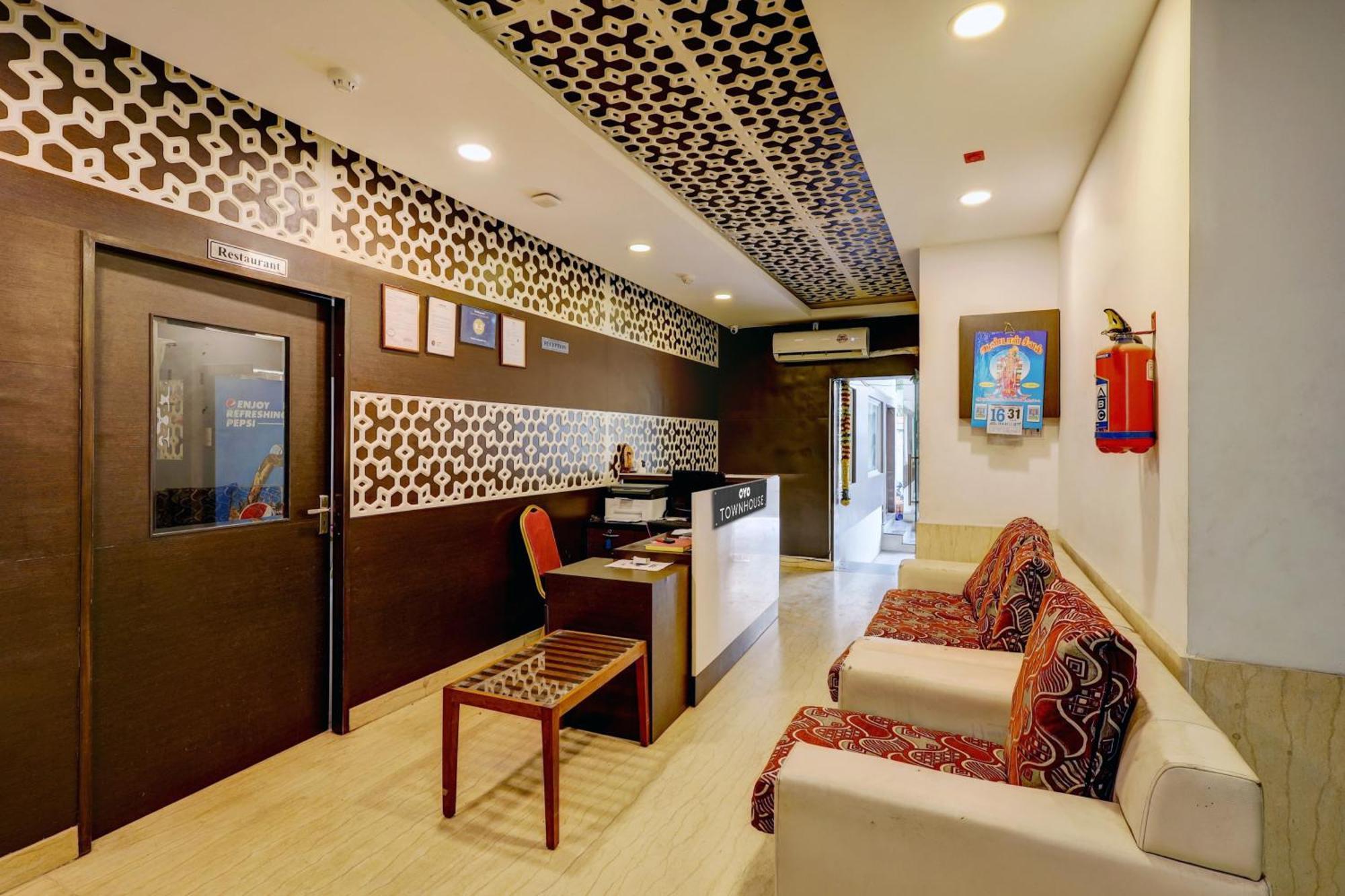 Hotel Townhouse Majestic Chennai