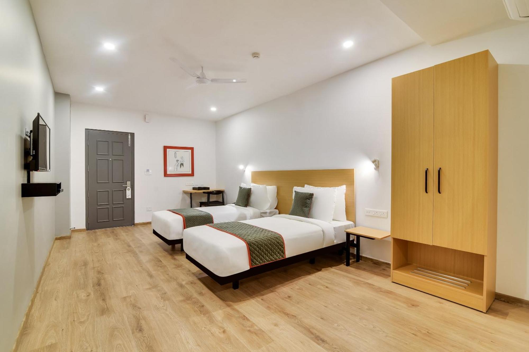 Hotel Townhouse Kovilambakkam