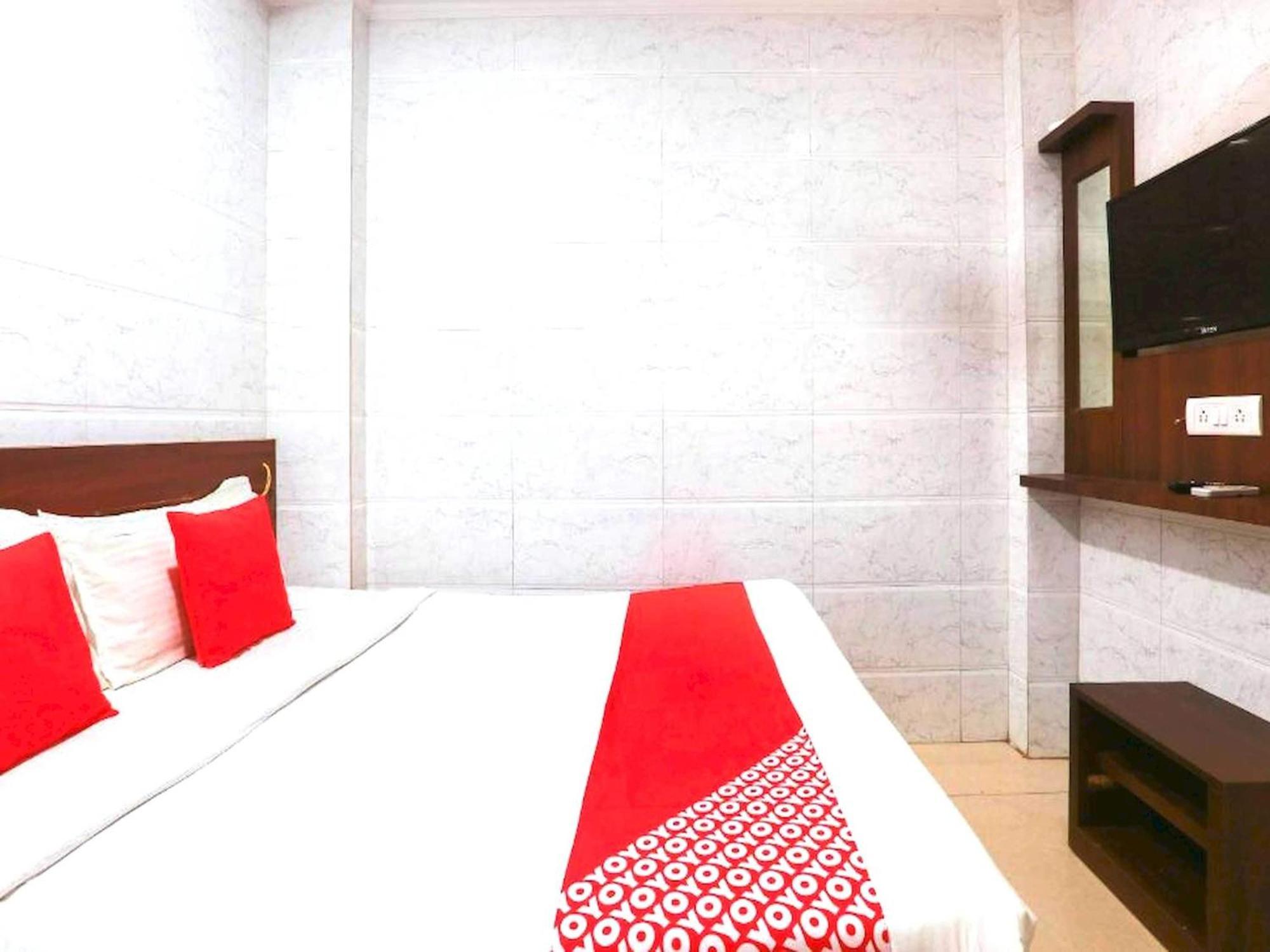 Hotel O The Park Chennai