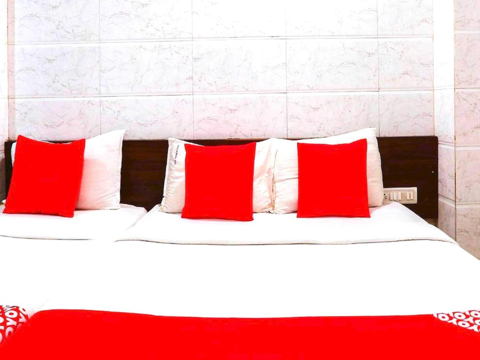 O The Park Hotel